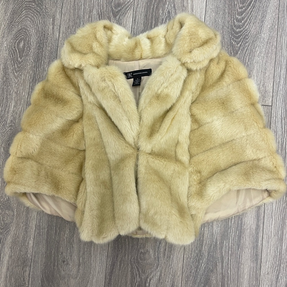 INC Faux Fur Cape/Shaw Tan Size:M HAS POCKET!!!!